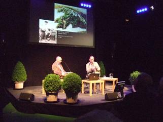 Peter Wakelin interviewing David Moore at the 2013 Hay Festival